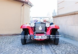 Paseo por Praga en coche histórico