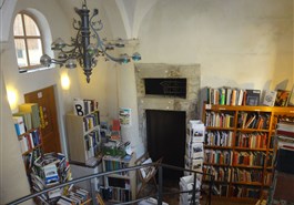 Librería de la Torre Judith del Puente Carlos