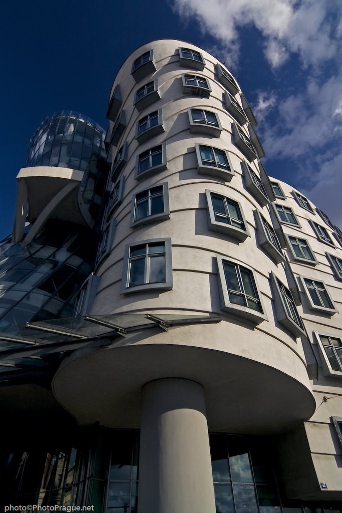 4 Dancing house Prague