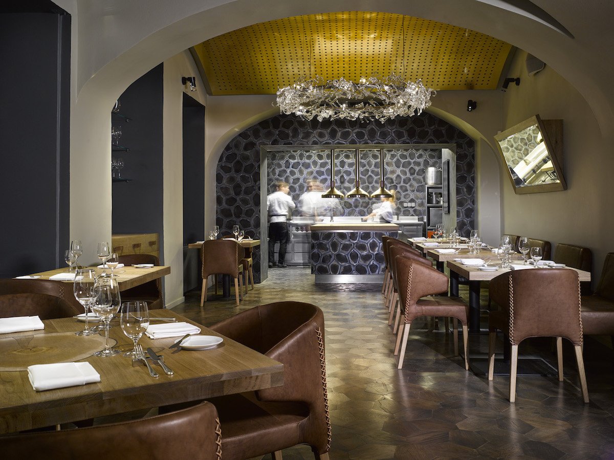 2 La Degustation Boheme Bourgeoise Prague