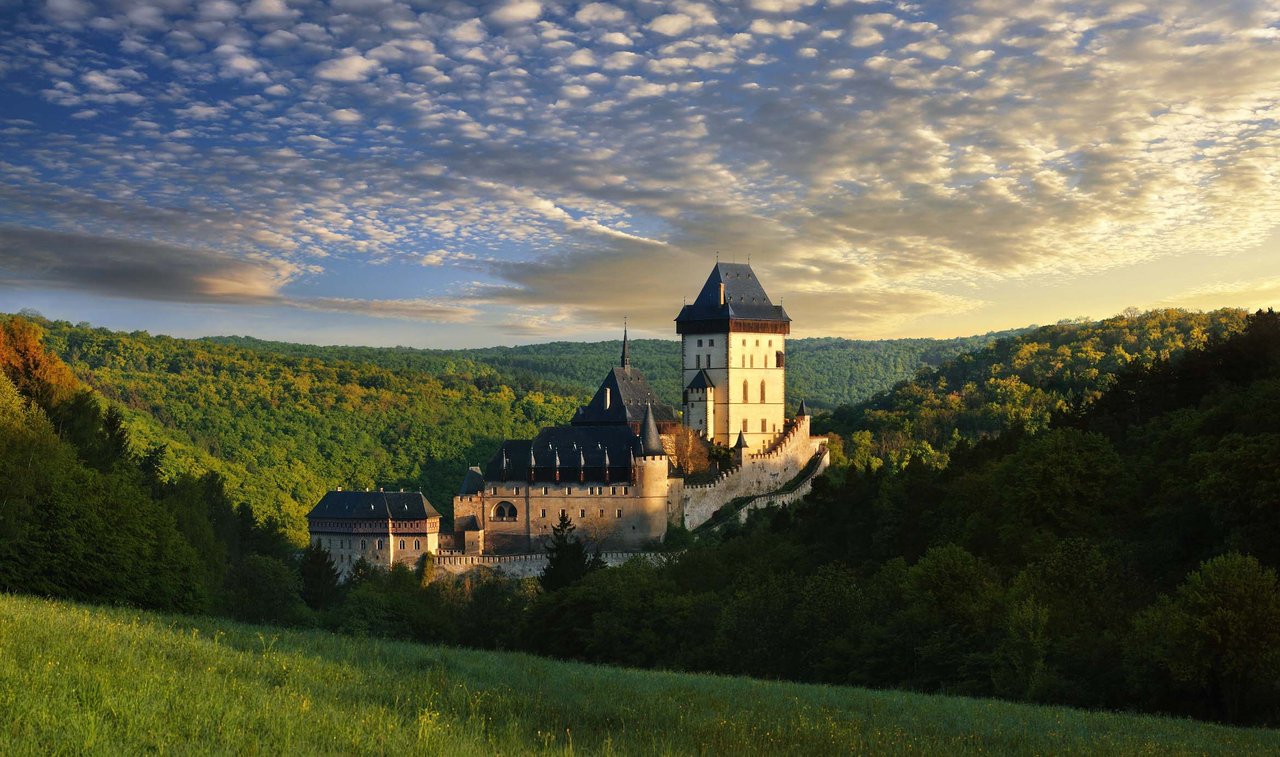 Group Tour of Karlštejn Castle