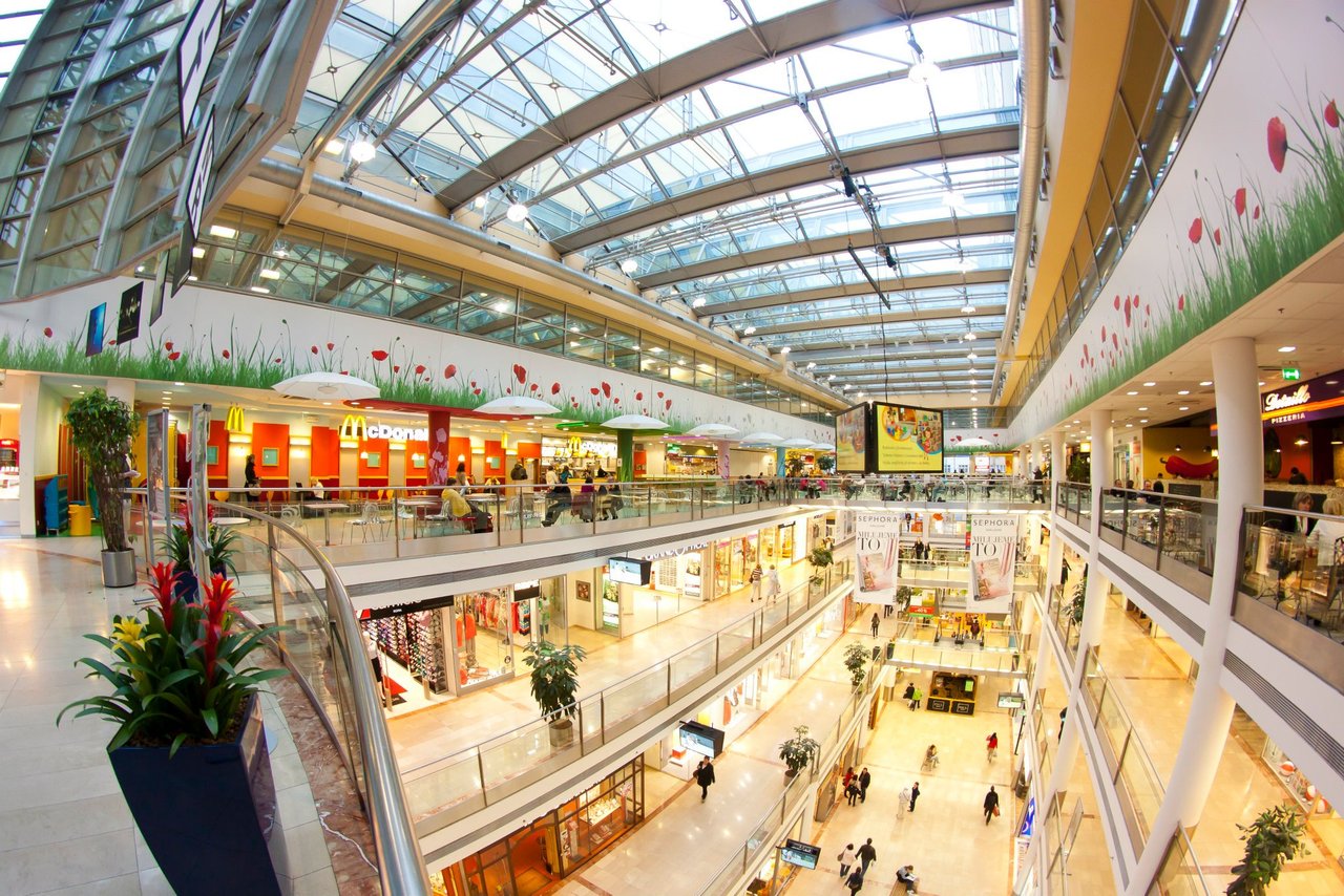 2 Atrium Flora Prague