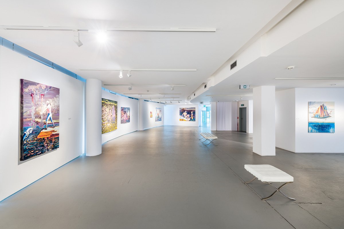 4 Dancing House Gallery Prague