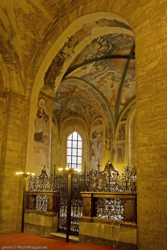 10 Saint Georges Basilica Prague
