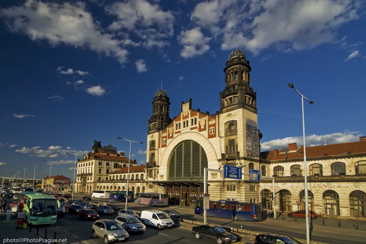 3 Main train station Prague