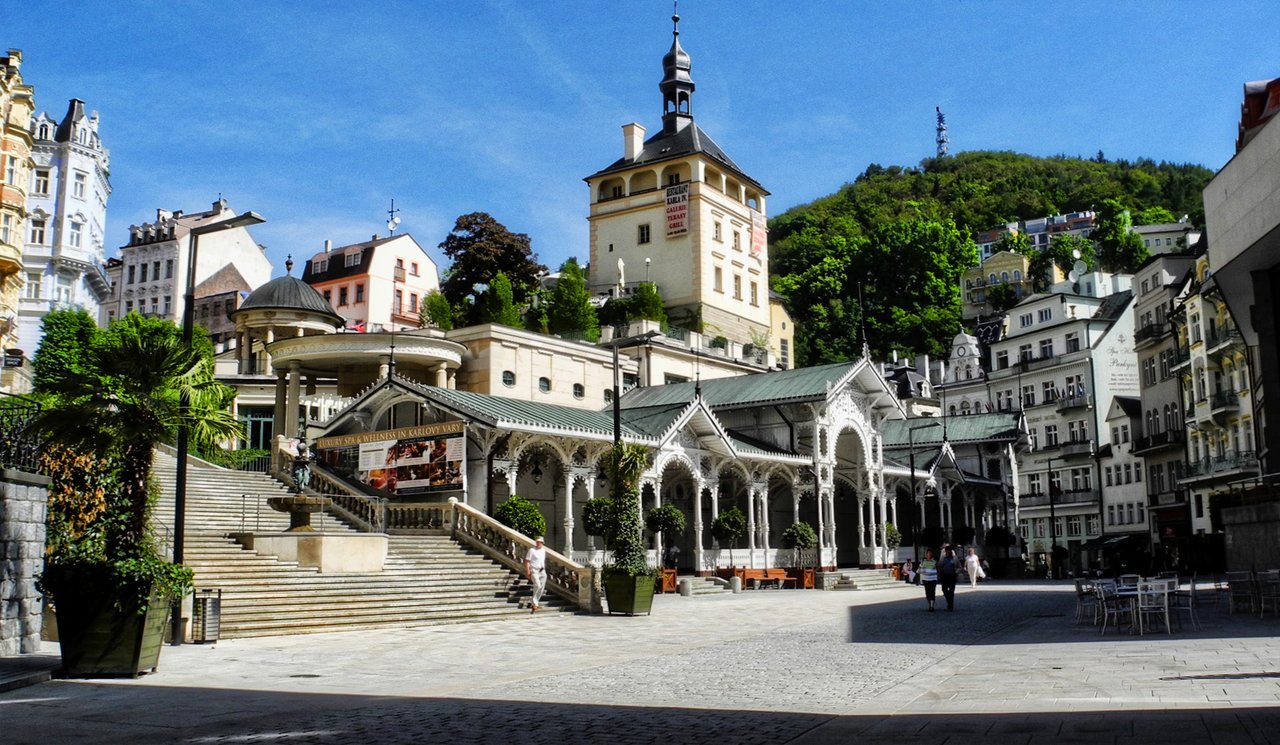 2 Karlovy Vary