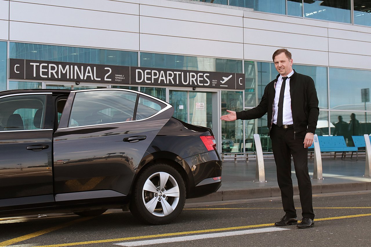 main picture 2 airport city skoda superb prague czech republic czechia